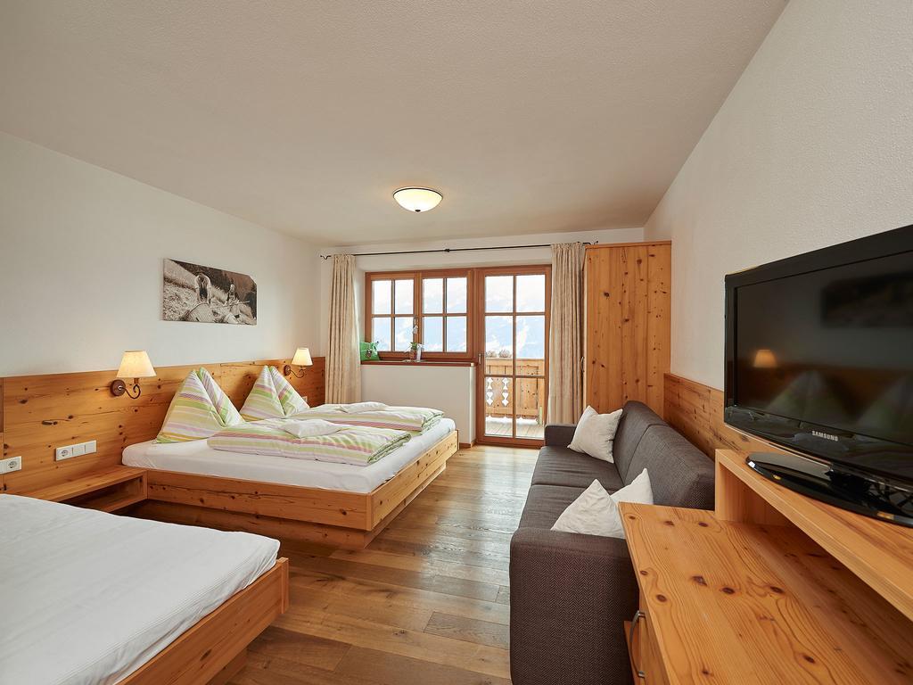 Jausenstation Pfefferbauer Hotel Zell am See Room photo